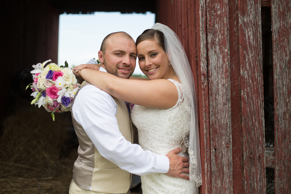 A rustic country wedding on Maryland Eastern Shore at Wye Island NRMA by Maryland wedding photographer Christa Rae Photography