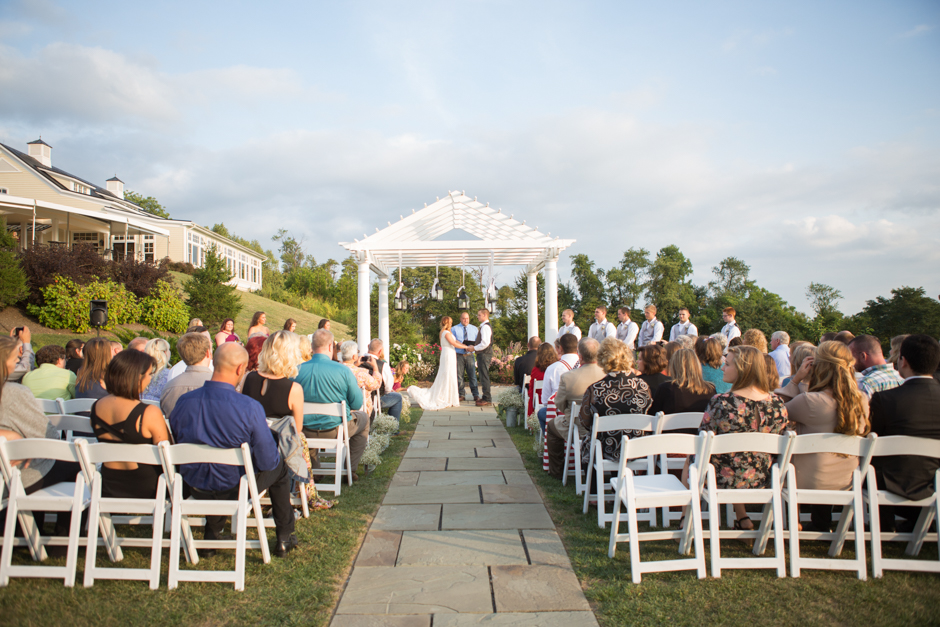 Catoctin Hall at Musket Ridge Golf Club wedding photos by Maryland wedding photographer Christa Rae Photography