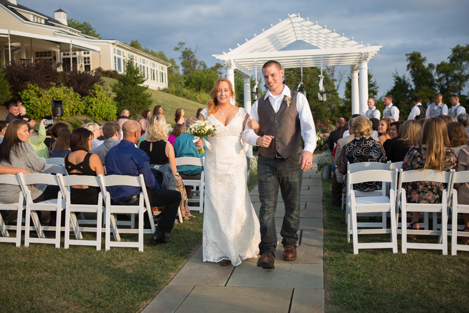 Catoctin Hall at Musket Ridge Golf Club wedding photos by Maryland wedding photographer Christa Rae Photography