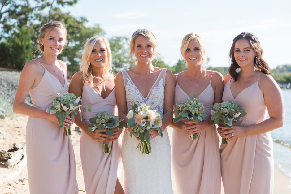A beautiful modern September wedding at the Chesapeake Bay Beach Club in Stevensville, Maryland by Annapolis wedding photographer Christa Rae Photography
