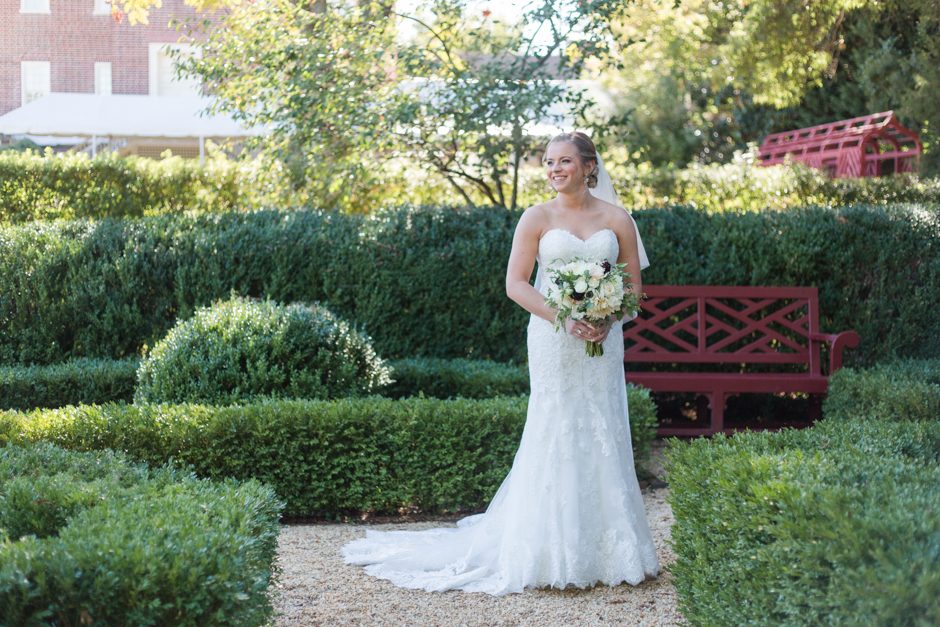A classic elegant fall October wedding in Annapolis, Maryland at the Paca House with reception at Governor Calvert Inn by Annapolis Wedding Photographer Christa Rae Photography