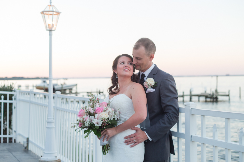 September wedding at Kurtz's Beach in Pasadena, Maryland by Annapolis Wedding Photographer Christa Rae Photography