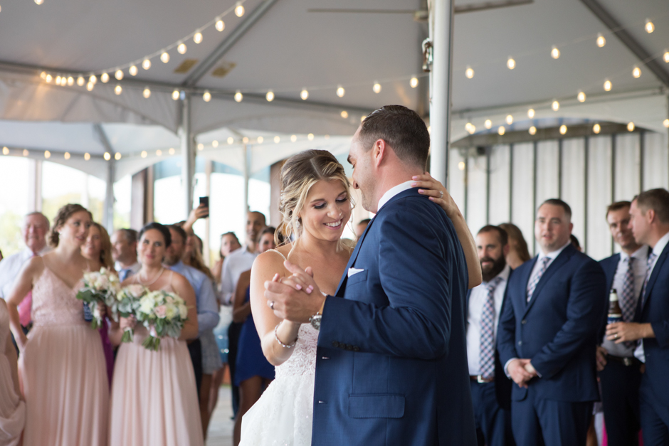August summer wedding at Chesapeake Bay Foundation in Annapolis photographed by Maryland wedding photographer, Christa Rae Photography